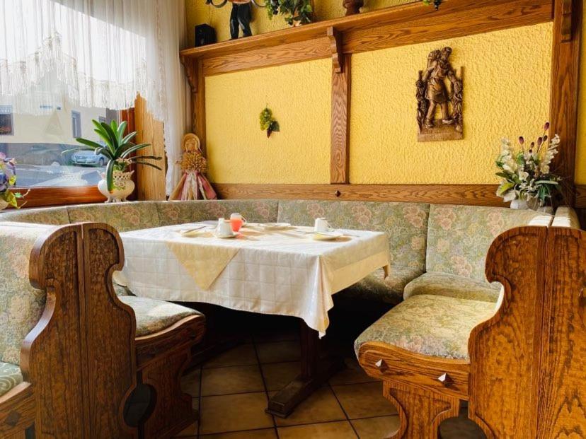 Gasthaus Castor Клоттен Екстер'єр фото
